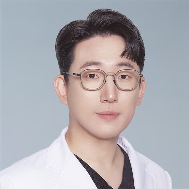 Hyung Woo Yoon