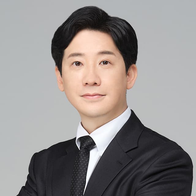 Yun Seok Kim