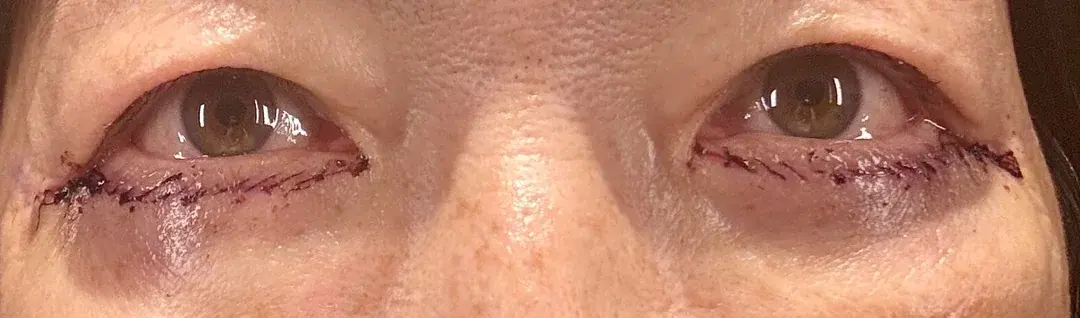 AB Plastic Surgery — 2